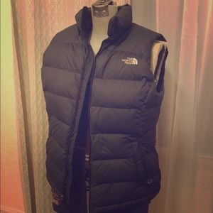 North Face puffer vest! Like brand new!